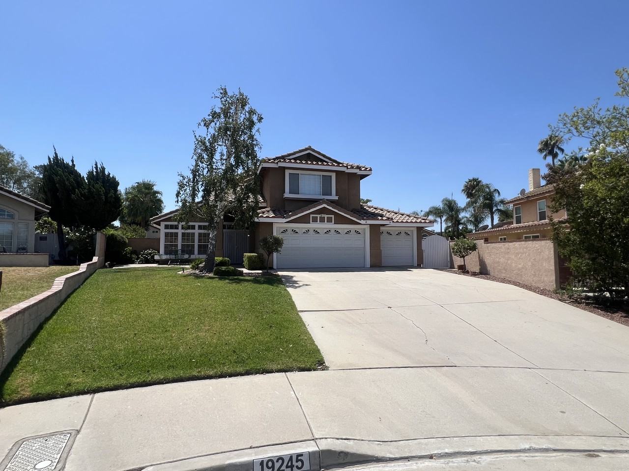 19245 Marmalade Ct - Photo 2 of 50