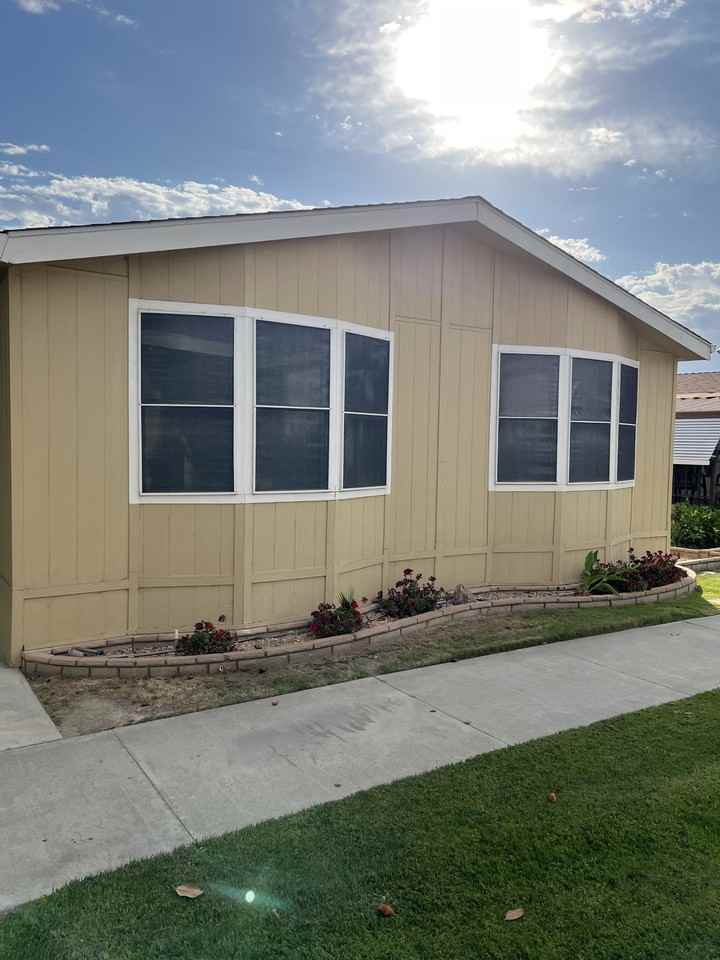 1262 Sorrel Dr - Photo 5 of 39