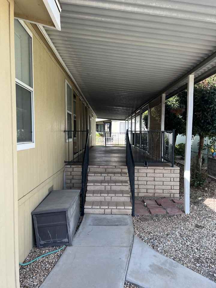 1262 Sorrel Dr - Photo 6 of 39