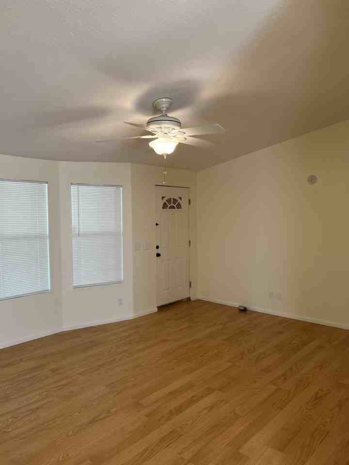 1262 Sorrel Dr - Photo 7 of 39