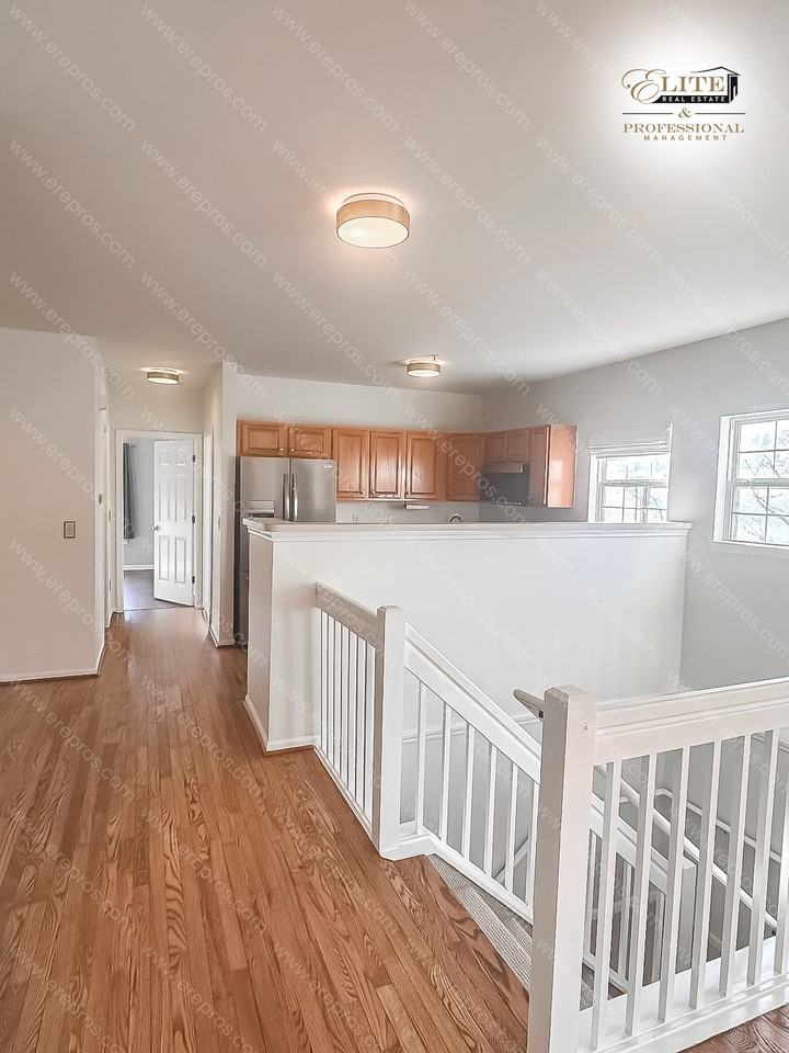 1183 Freesia Ct - Photo 7 of 23