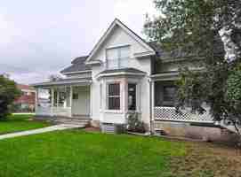 featured image of 111 N 2nd St