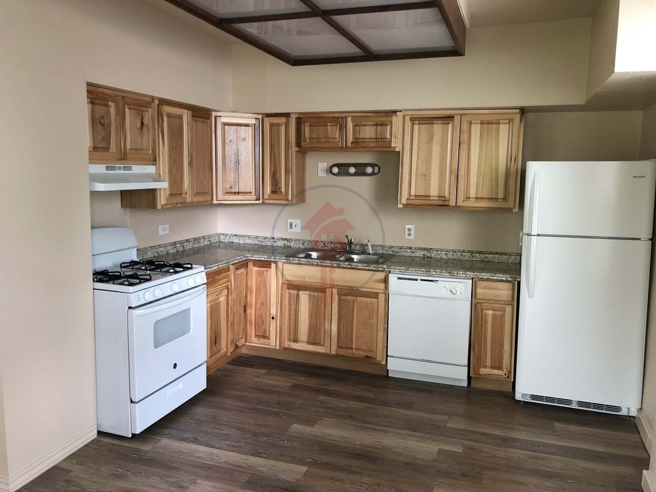111 N 2Nd St - Photo 3 of 15