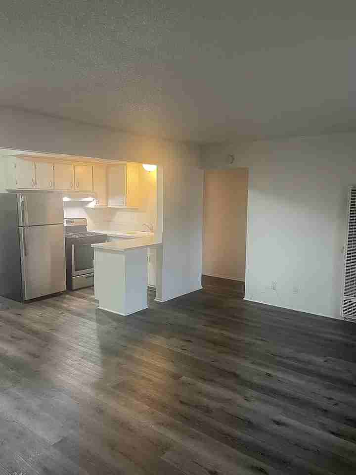 271 Ellwood Beach Dr #2 - Photo 5 of 8