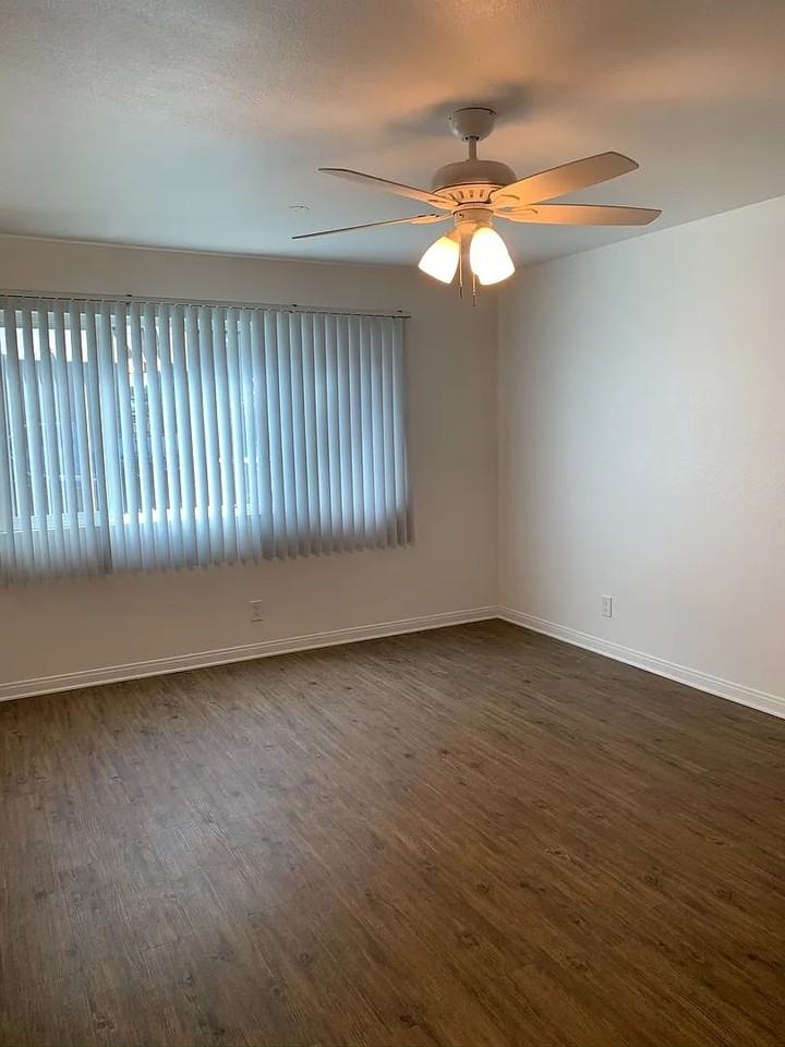 393 Magnolia Ave #1 - Photo 2 of 12