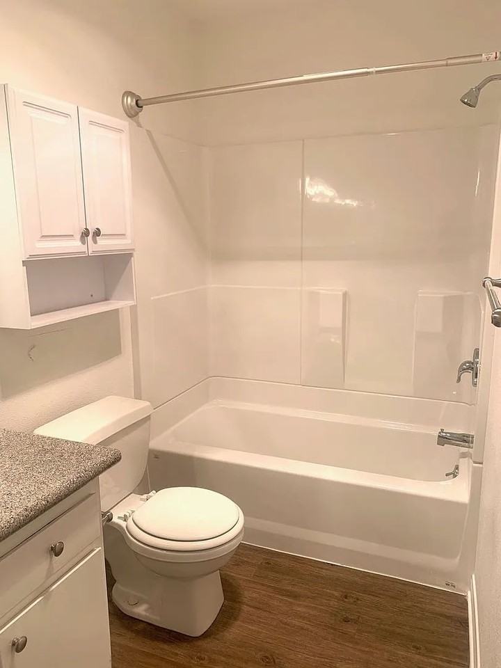 393 Magnolia Ave #1 - Photo 7 of 12