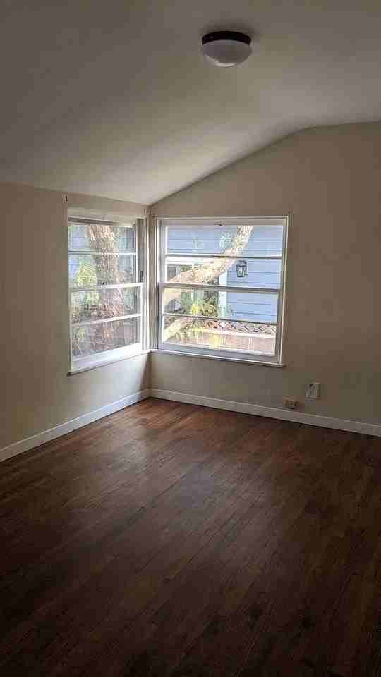 673 Santa Rosa St #CC - Photo 5 of 9