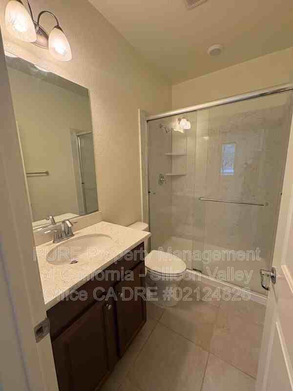 2712 Ferrara Cir - Photo 5 of 18