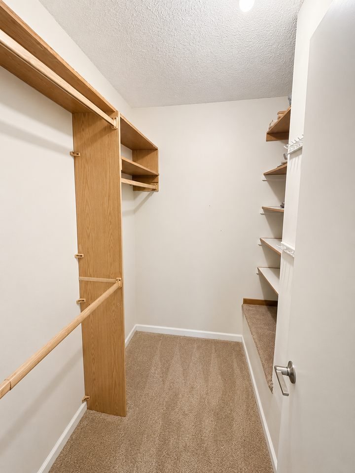 13459 Zenith Ln - Photo 7 of 13