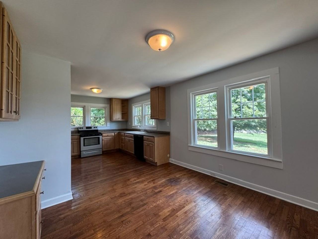 481 S Suber Rd - Photo 5 of 22
