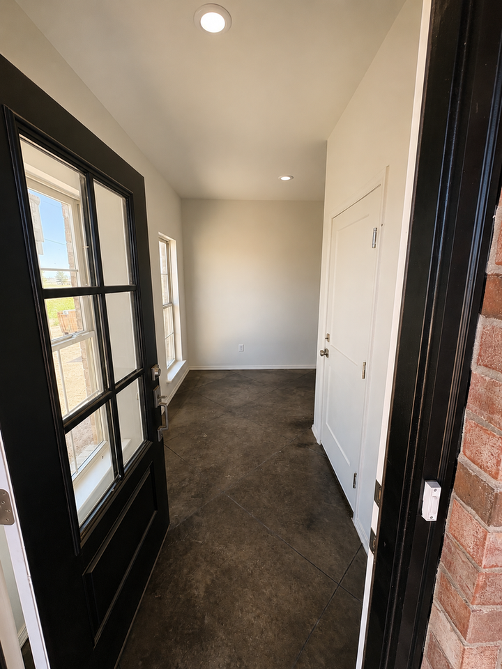 10301 Stone Meadow Dr - Photo 2 of 27