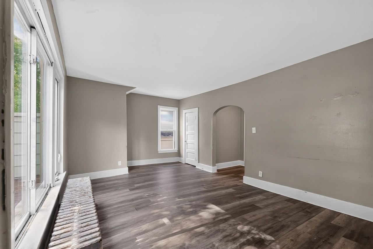 3045 N Dr William Finlayson St - Photo 5 of 14