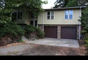 13815 Canyon Rd E - Photo 1 of 1