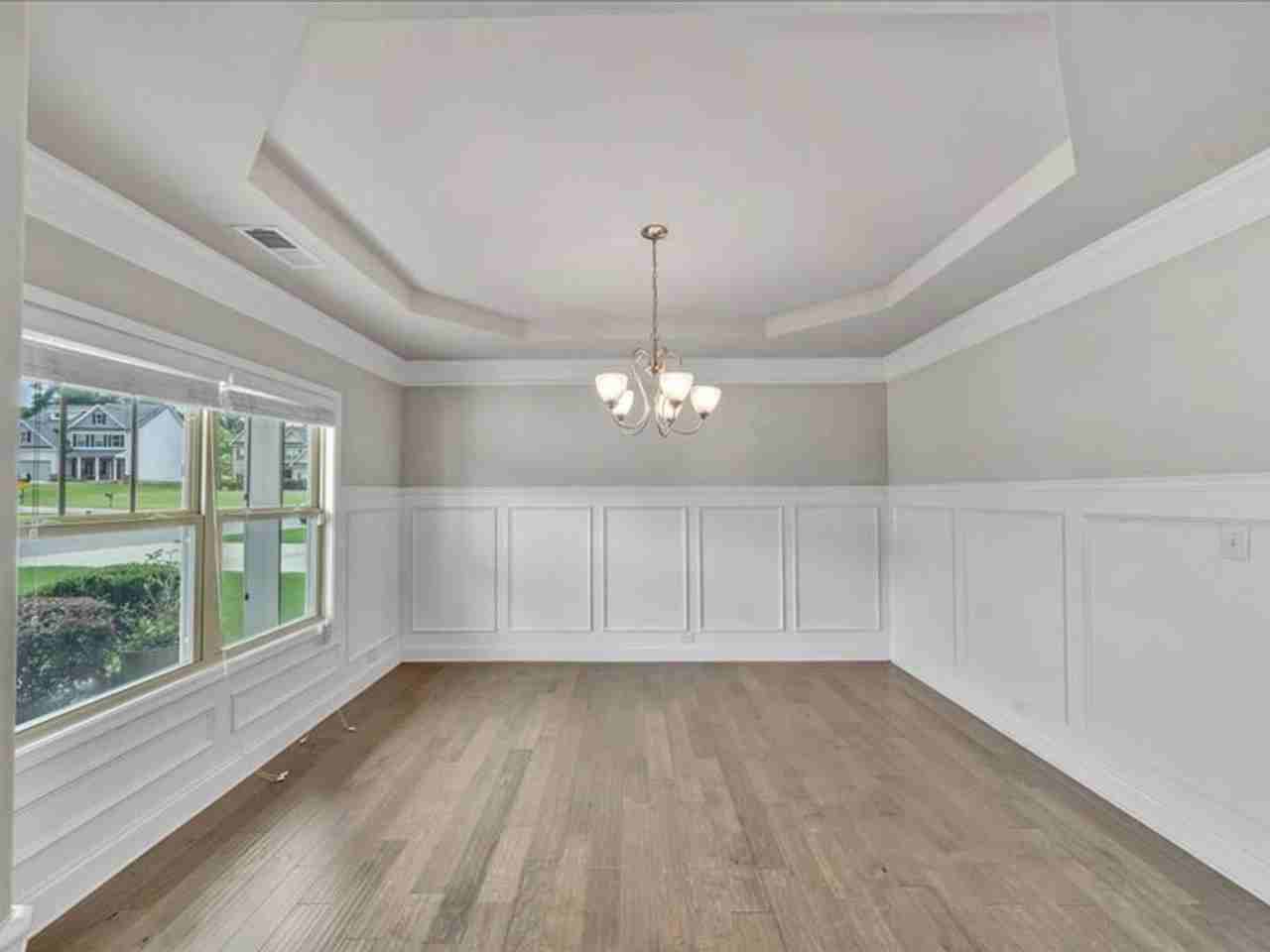 139 Stoney Creek Dr - Photo 7 of 48