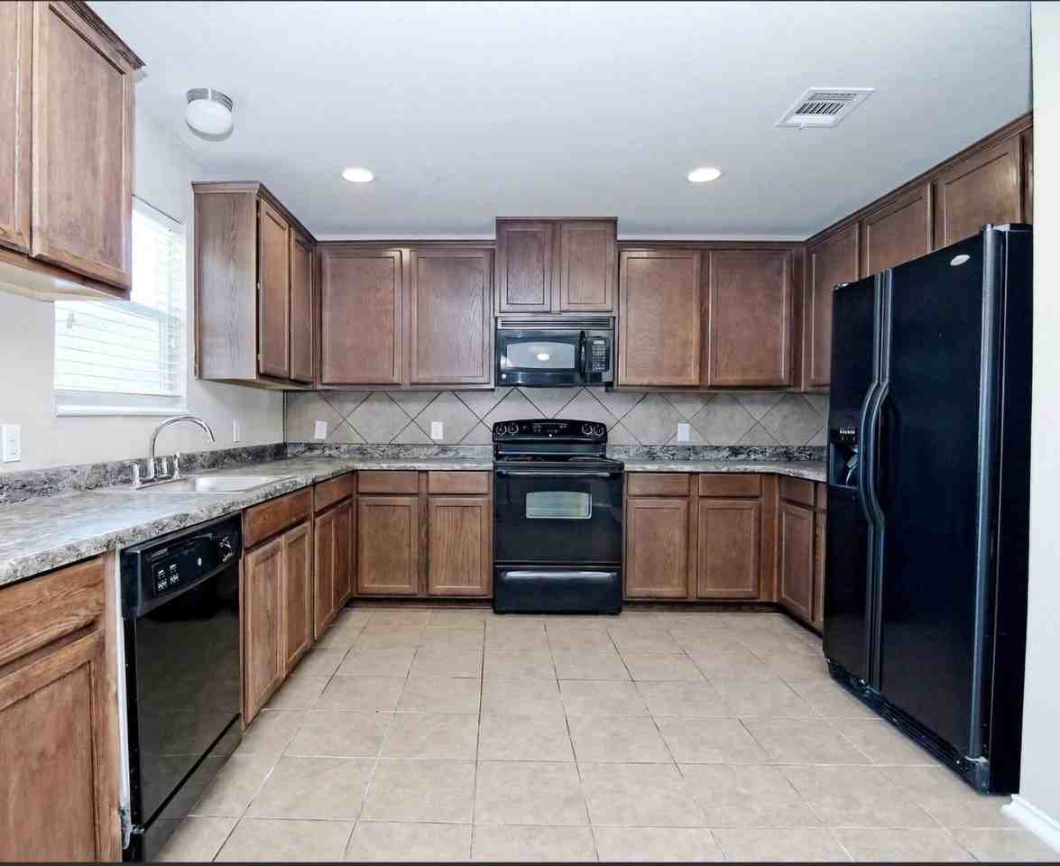 118 Arcadia Pl - Photo 6 of 11