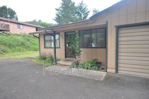 featured image of 1132 Ne Barager Ave