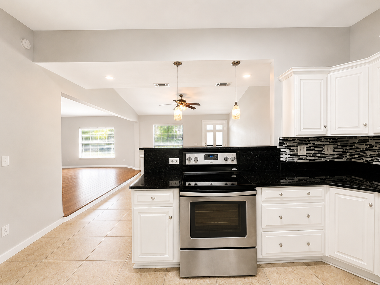 1736 Davidson St #NA - Photo 6 of 16