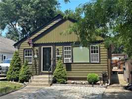 featured image of 47 Naples Ave