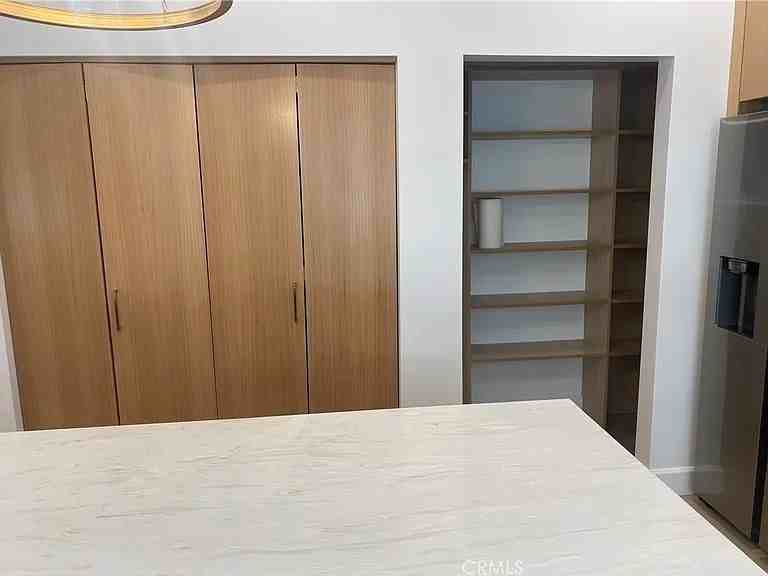 5923 Haas Ave - Photo 3 of 5