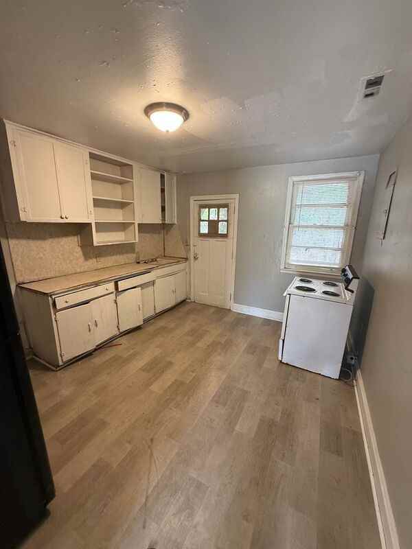 16A Dixie Dr - Photo 4 of 6