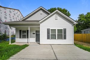 featured image of 812 Cantwell St