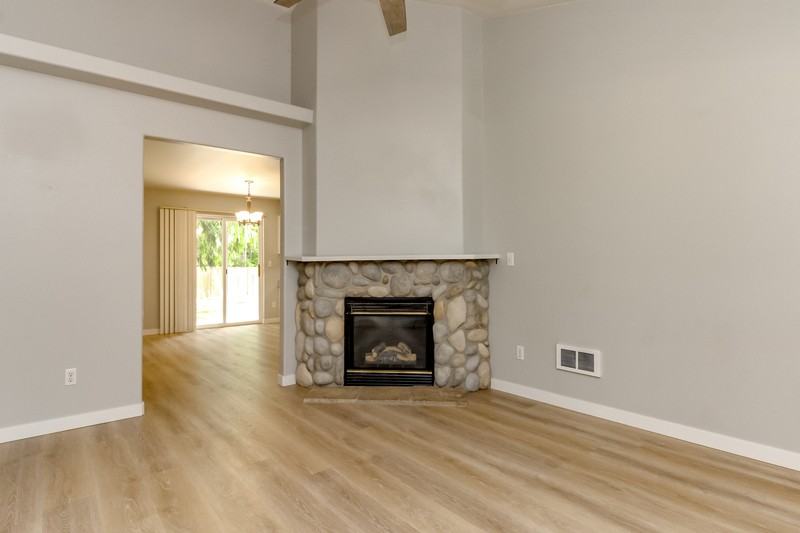 25807 87th Avenue Ct E - Photo 5 of 45