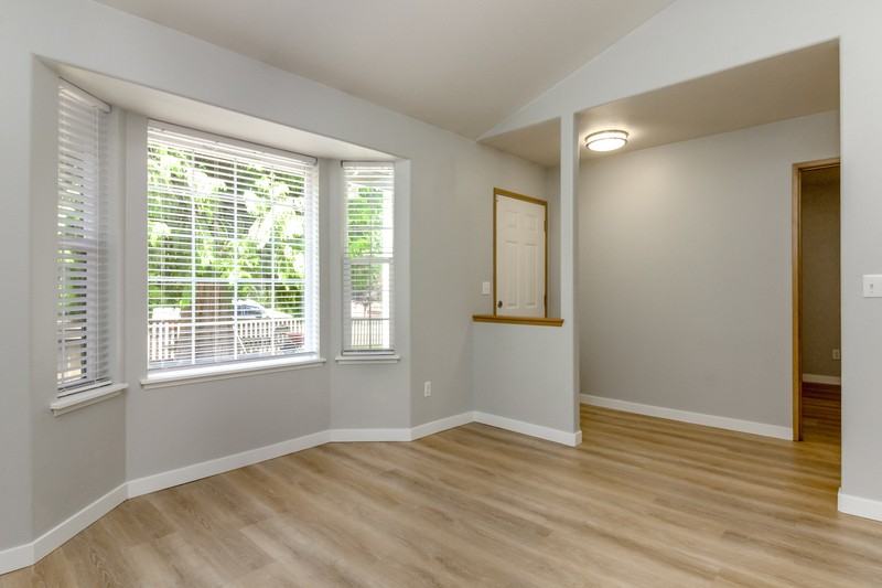 25807 87th Avenue Ct E - Photo 6 of 45