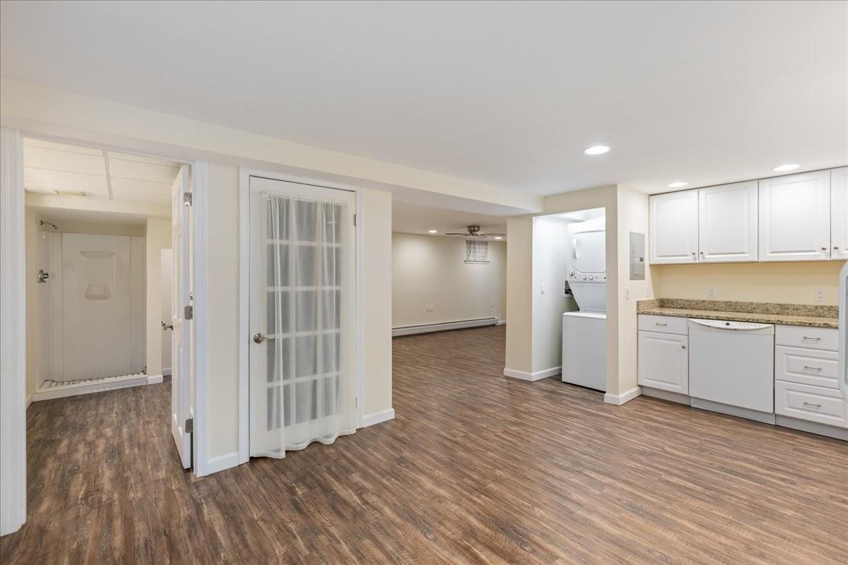 387 Main Street ##1 - Photo 6 of 15