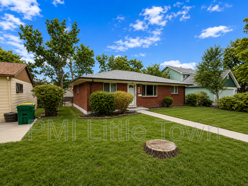 5561 S Cedar St - Photo 4 of 39