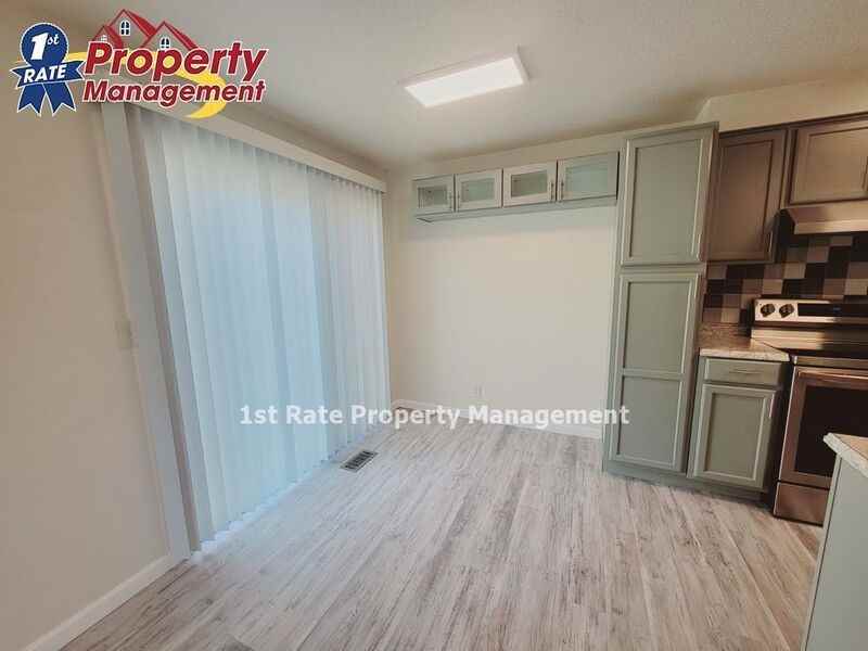 4336 W Rose Hill Ct - Photo 4 of 16