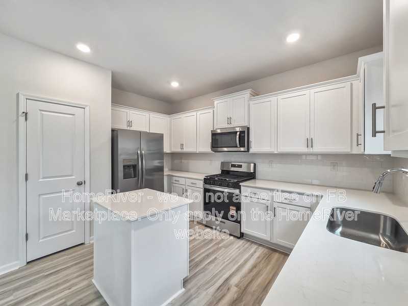 3922 Ashton Dr Nw - Photo 2 of 22