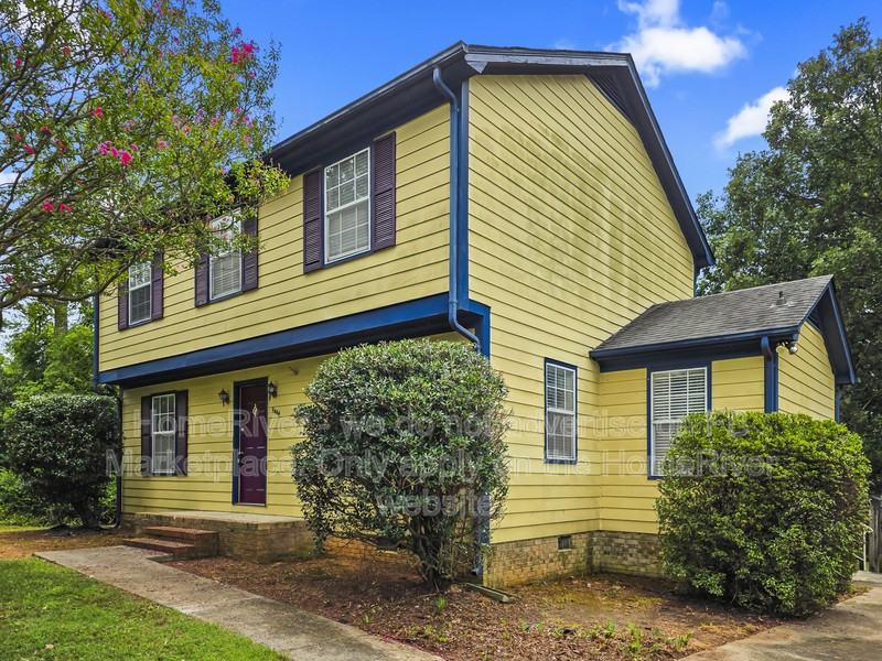 9444 Stately Oak Ln - Photo 2 of 23