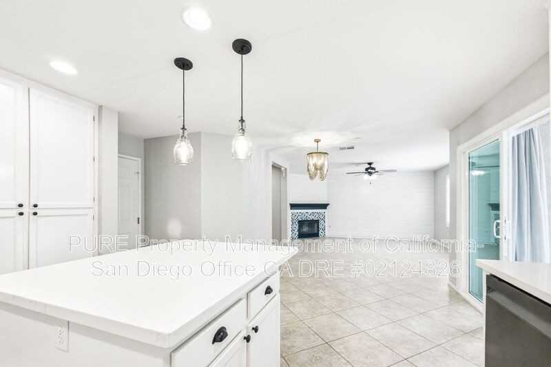 1578 Acacia Cir - Photo 6 of 20