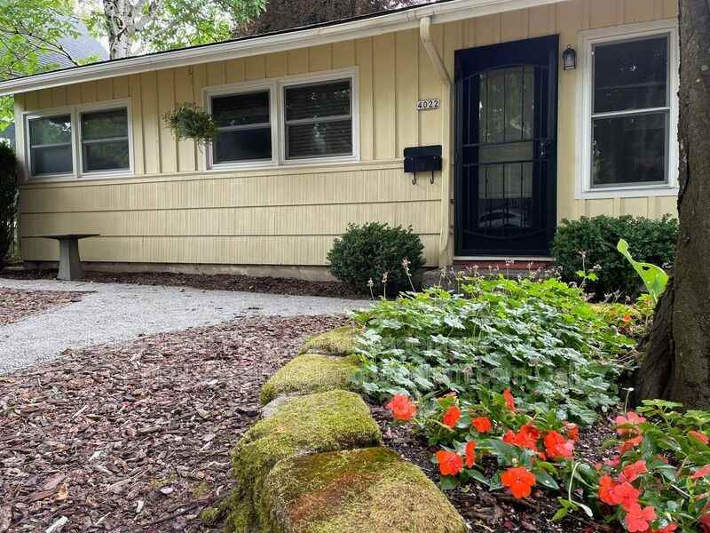 4022 Ne 13th Ave - Photo 3 of 24