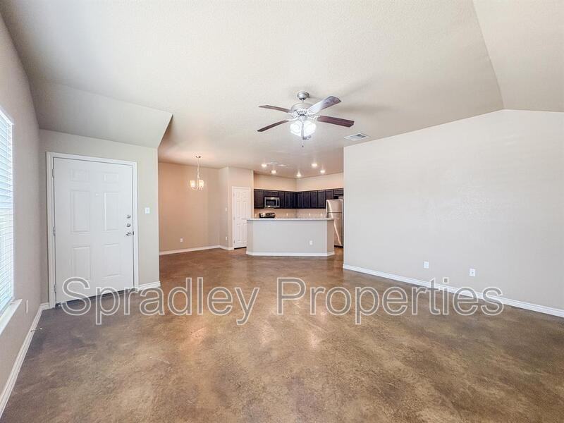 1560 Vani Ct - Photo 2 of 12