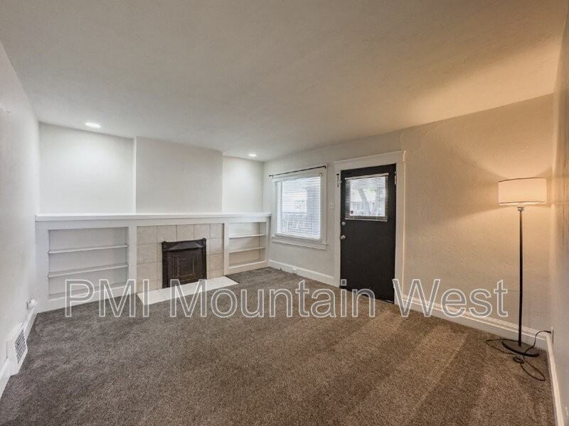 1134 S Mcclelland St - Photo 7 of 34