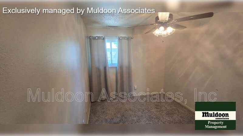 130 Scotland Rd #D - Photo 4 of 14