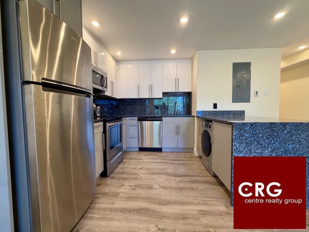 1028 Commonwealth Ave #U405 - Photo 4 of 13