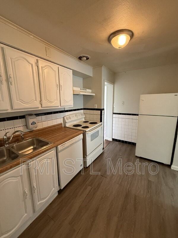 1131 Darr Dr - Photo 4 of 13