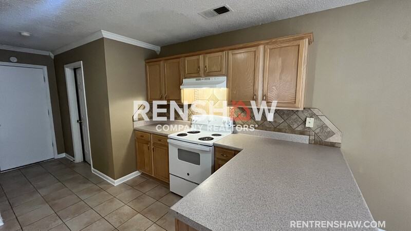 7845 Windy Willow Rd - Photo 4 of 14