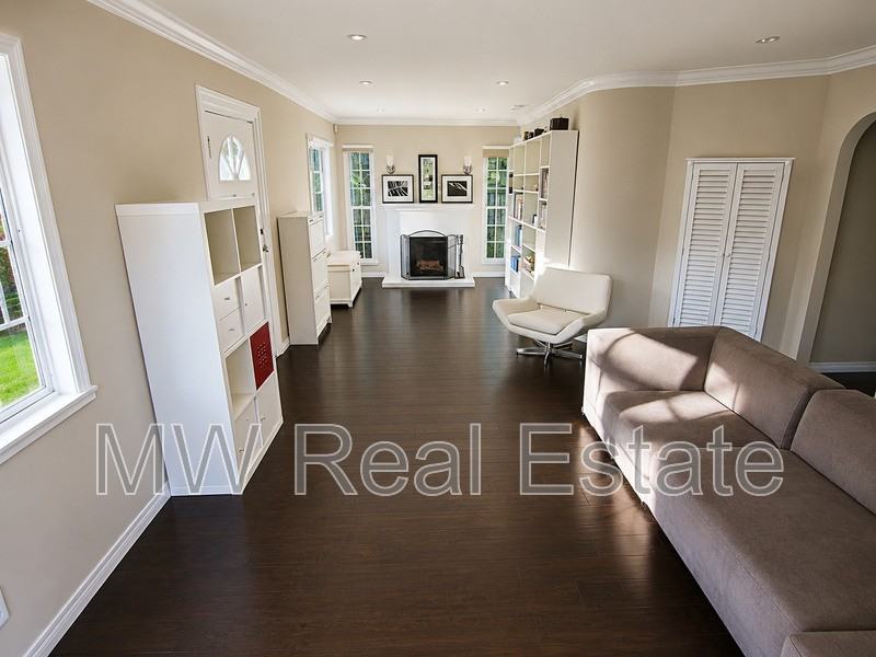 1510 N Benton Way - Photo 4 of 18