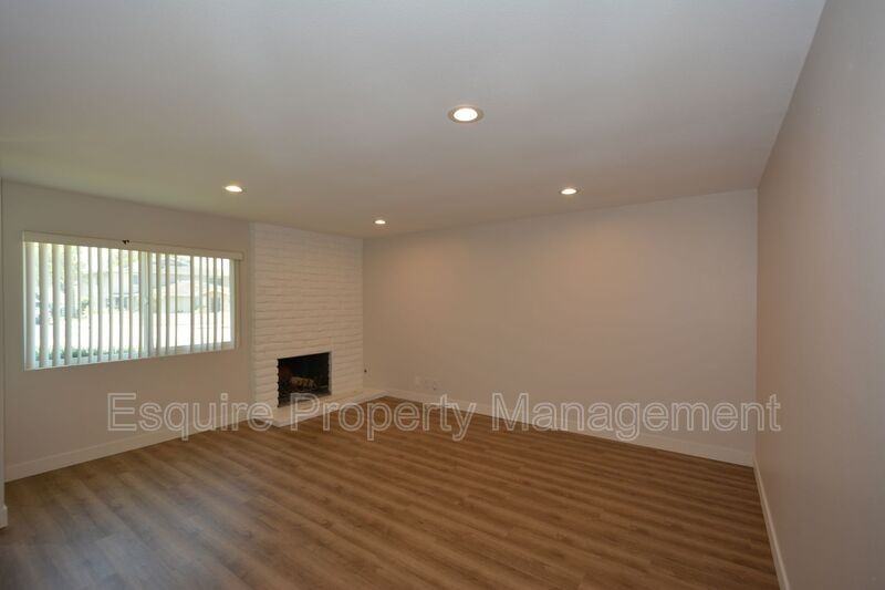 3551 W Hemlock St - Photo 2 of 21