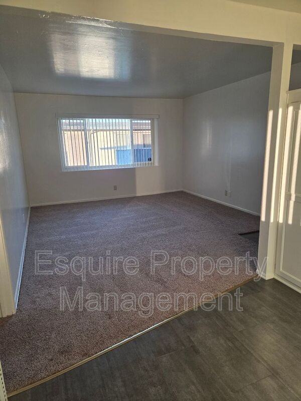 125 Hill St #4 - Photo 5 of 17