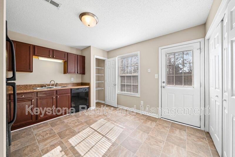 816 Oak Arbor Ct - Photo 6 of 16