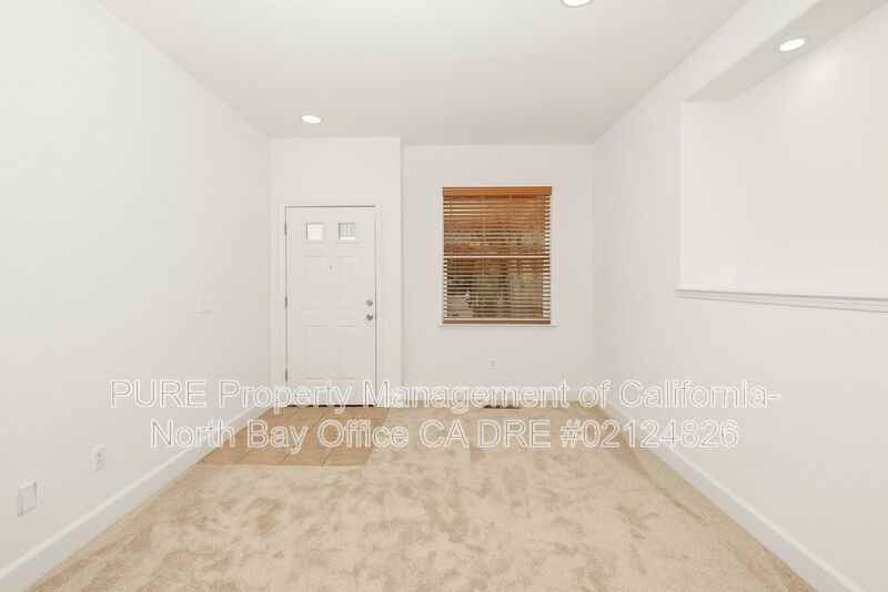 34 Randall Ln #A - Photo 6 of 33