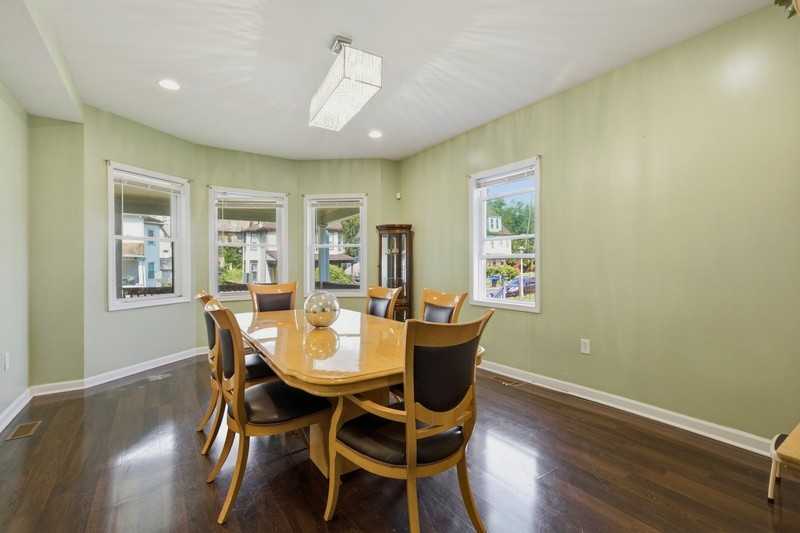 2101 Allendale Rd - Photo 6 of 23