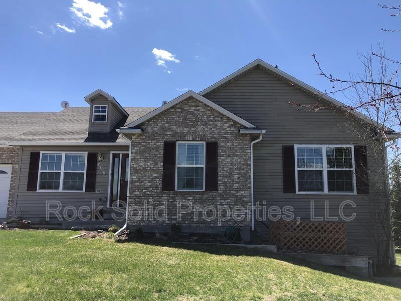 7116 Aztec Dr - Photo 2 of 42