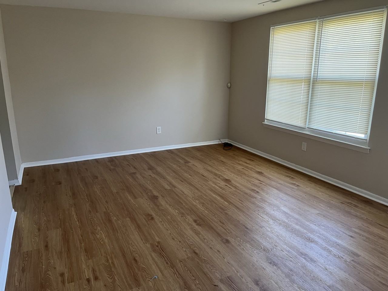 741 Jackson St #741 - Photo 2 of 15