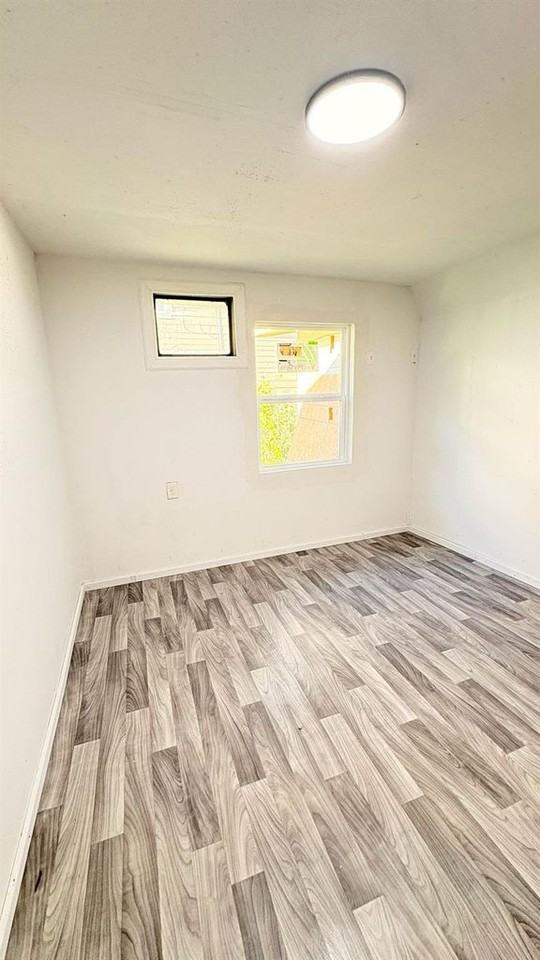 705 Fidelity St #NA - Photo 6 of 10