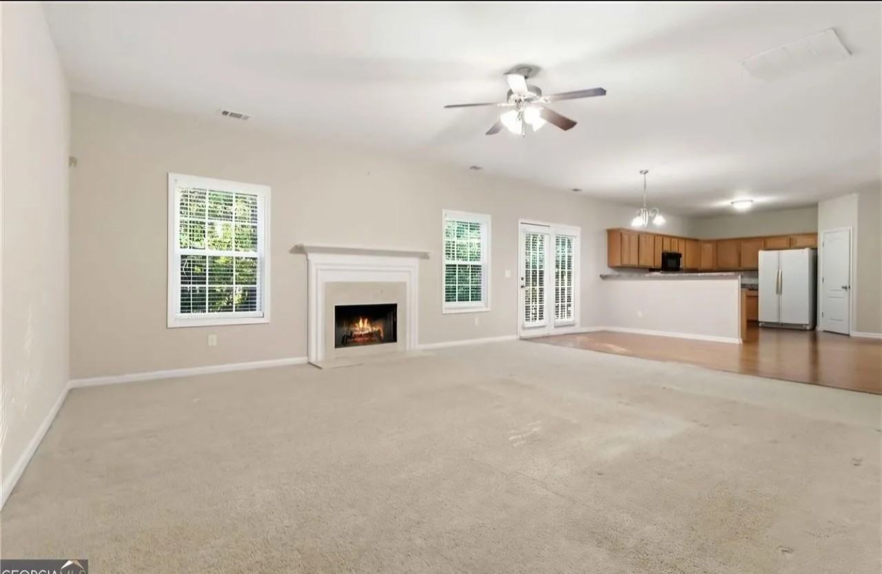 2749 Suttonwood Way #NA - Photo 6 of 9